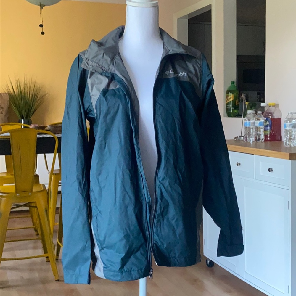 Columbia Windbreaker